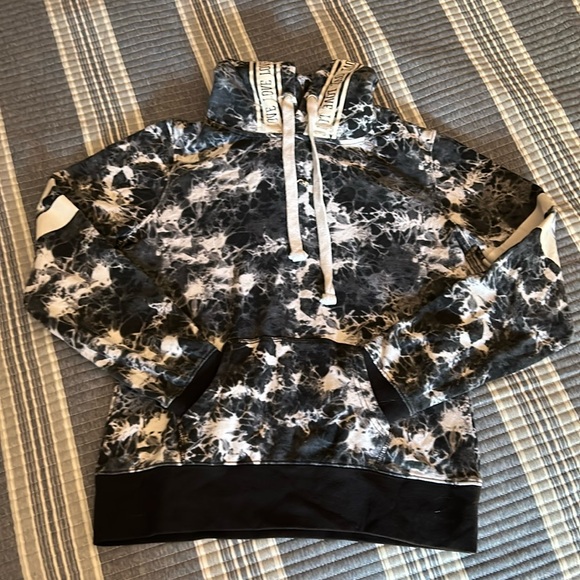 💞Reflex* black, gray, and white tie-dyed Hoodie size M - Picture 3 of 7